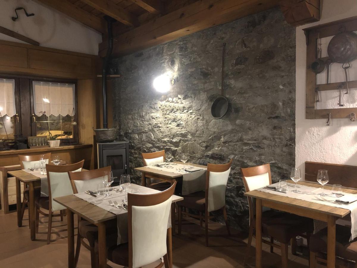 Hotel Coeur Du Village La Thuile Ngoại thất bức ảnh