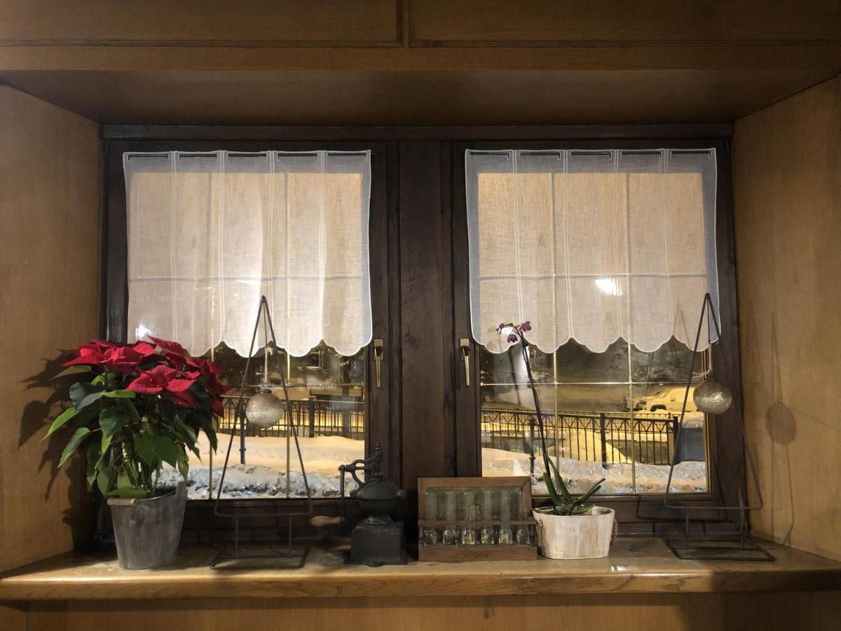 Hotel Coeur Du Village La Thuile Ngoại thất bức ảnh