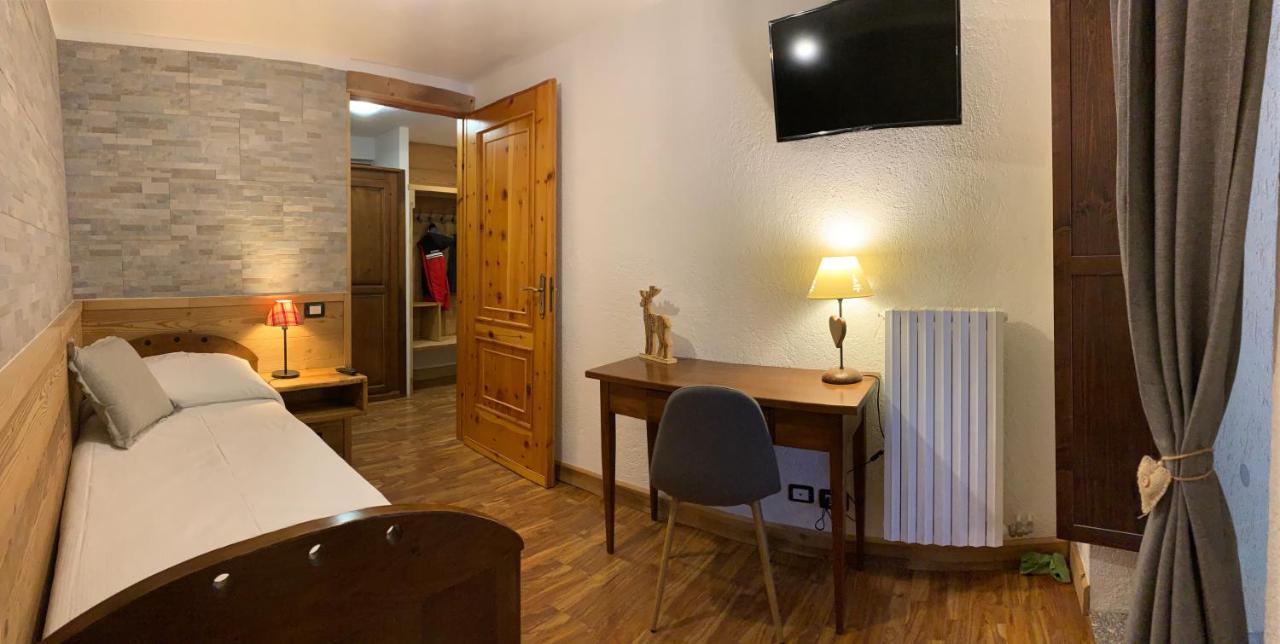 Hotel Coeur Du Village La Thuile Ngoại thất bức ảnh