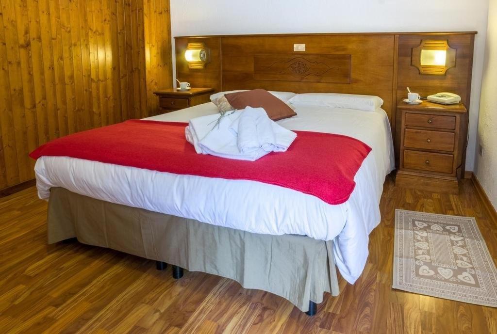 Hotel Coeur Du Village La Thuile Ngoại thất bức ảnh